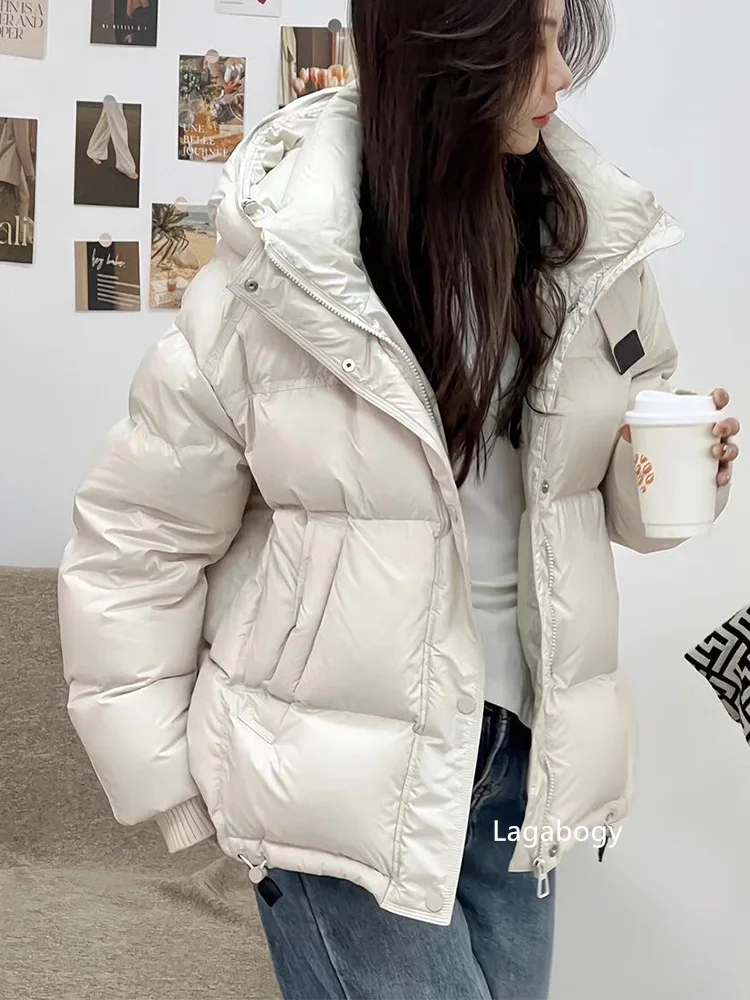 2024 New Winter Women\'s Hooded Puffer Jacket 90% White Duck Down Thickened Short Jacket Female Casual Versatile Outwear