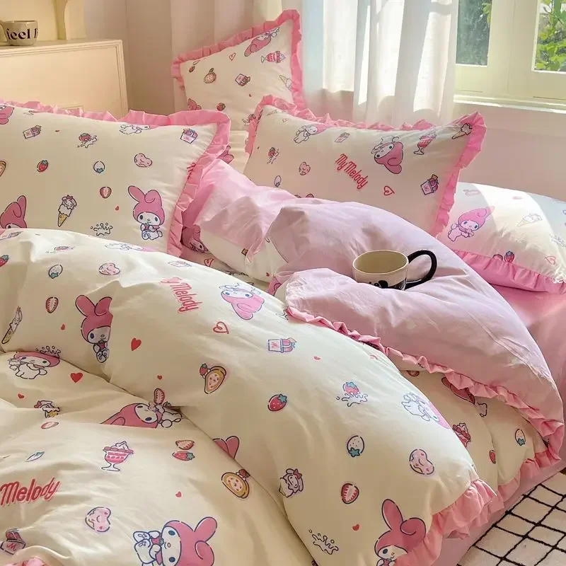 My Melody Anime Kawaii Sanrio Princess Bed 3 4-piece Set lucu Kuromi Cinnamoroll Ins Quilt penutup bantal dekorasi hadiah mainan