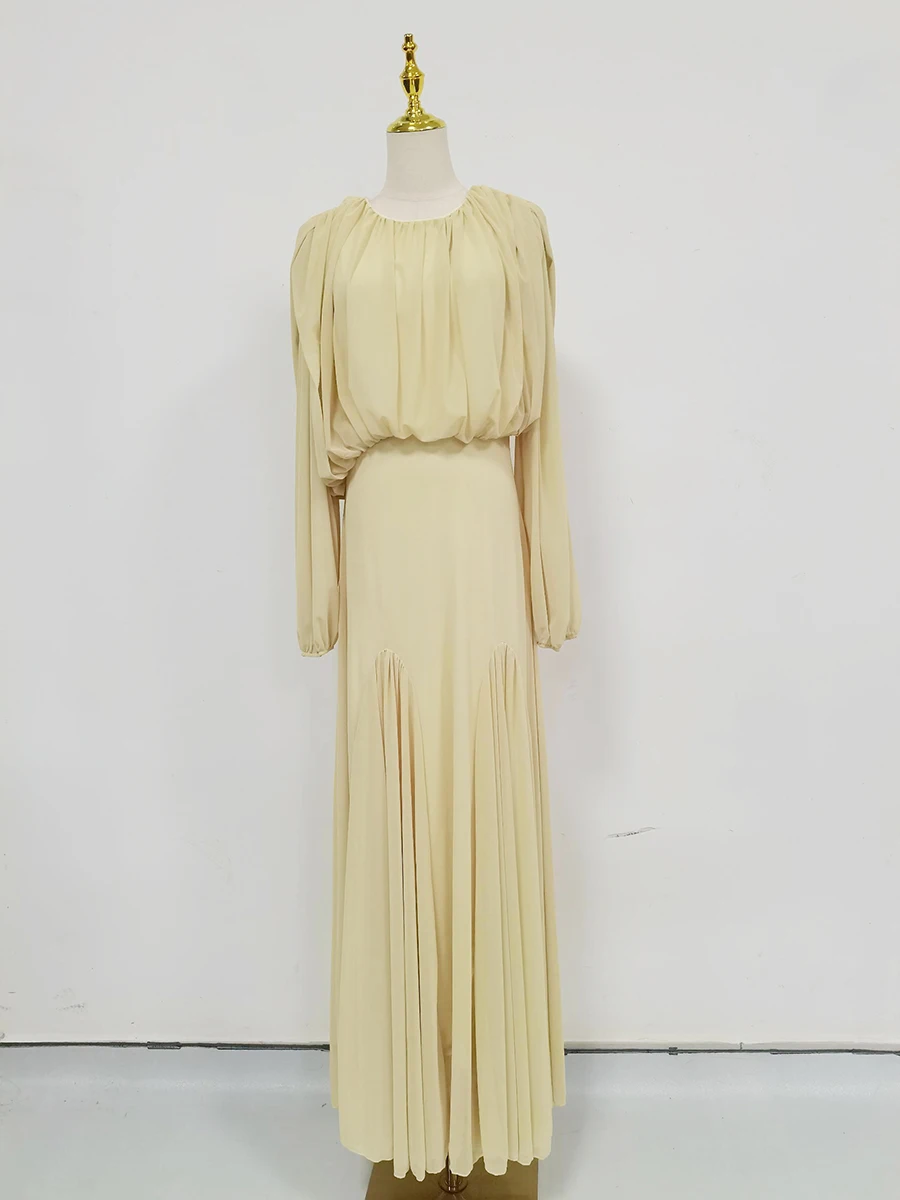 Thumbnail 4 - #35 Trending Womens Midi Dresses Right Now