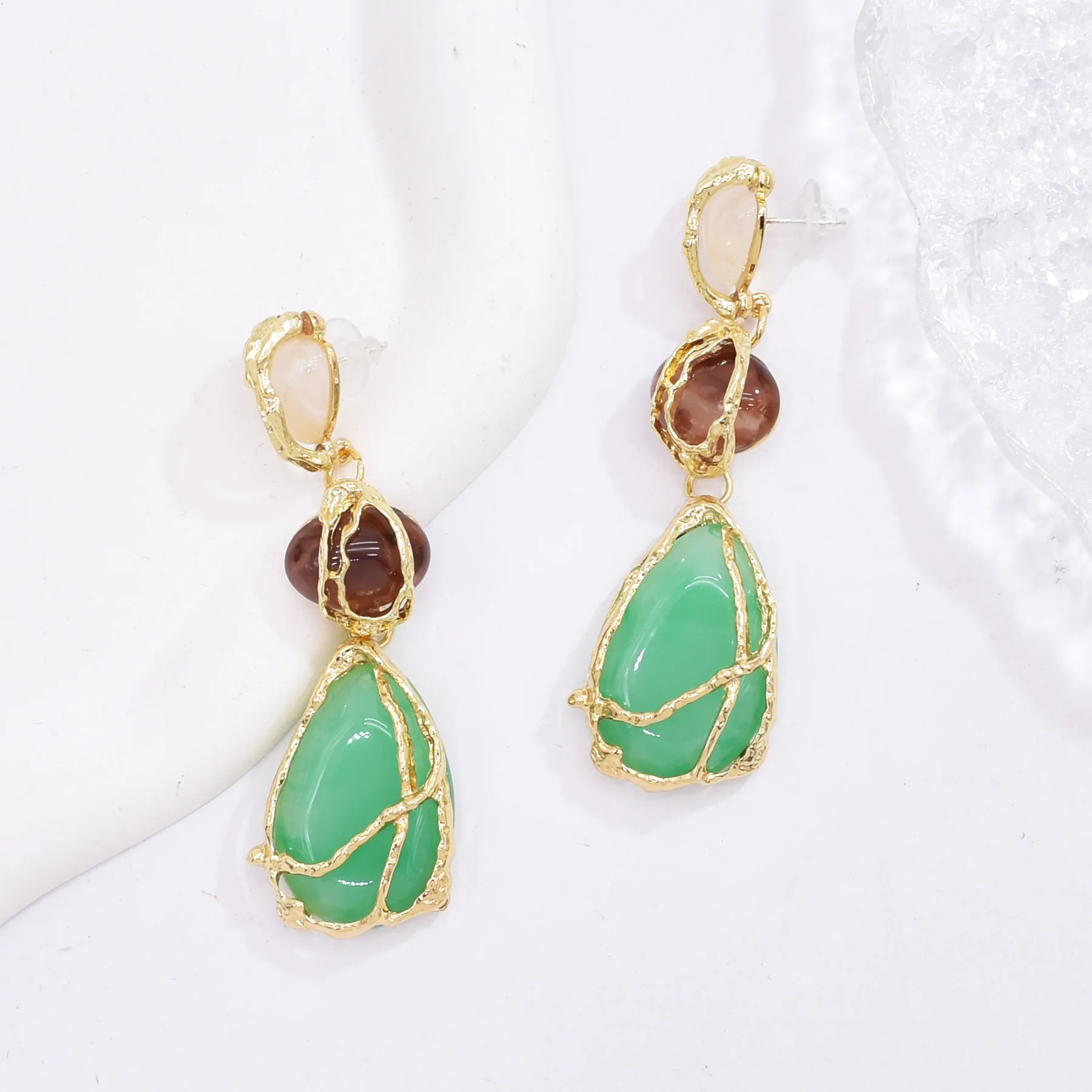 Bohemian 3-Color Candy Colored resin Earrings Fashionable Irregular Acrylic Metal Mesh Pockets Earrings Dangle Drop Earrings