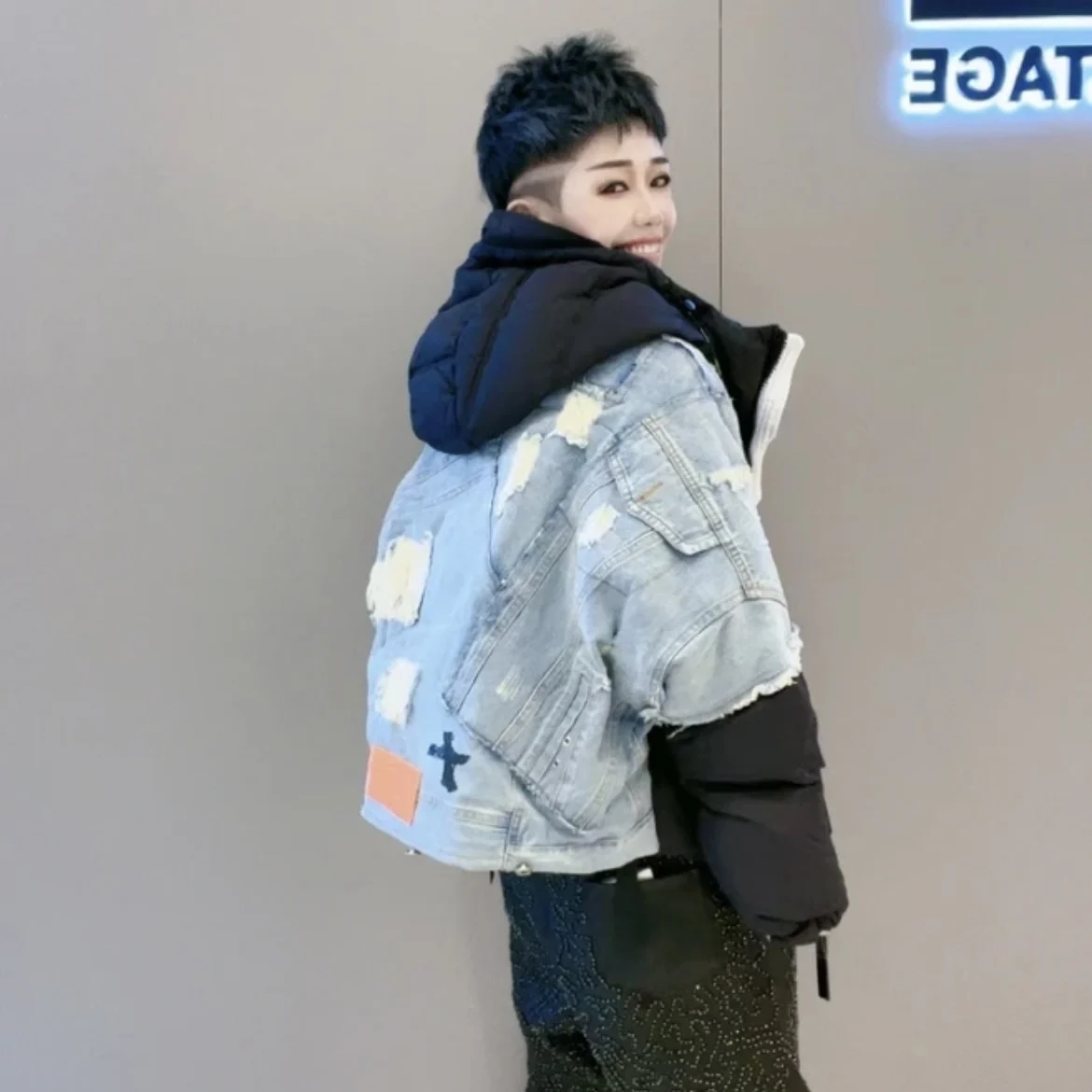 Women's Winter New Arrivals Denim Patchwork Down Jacket Short Coat Hooded Contrasting Colours Patchwork Unique Down Jacket Women