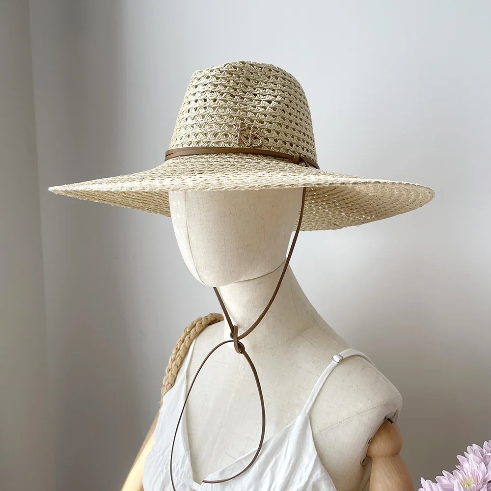 

Hot sales New European and American Style Pin Design Straw Hat Female Hollow Letter Sun Hat Fashion Metal Chain Sunshade Hat