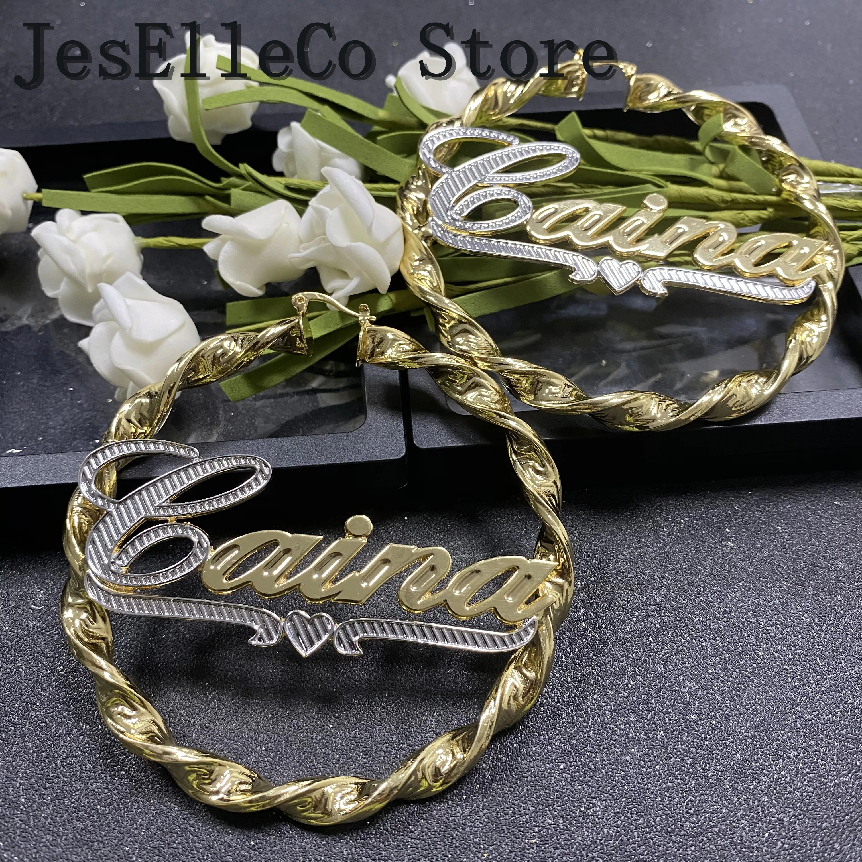 Imagem -02 - Nome Personalizado Brincos de Argola para as Mulheres Ouro Cor Coração Brincos Dropshipping Personalizado Presente Brincos Personalizados