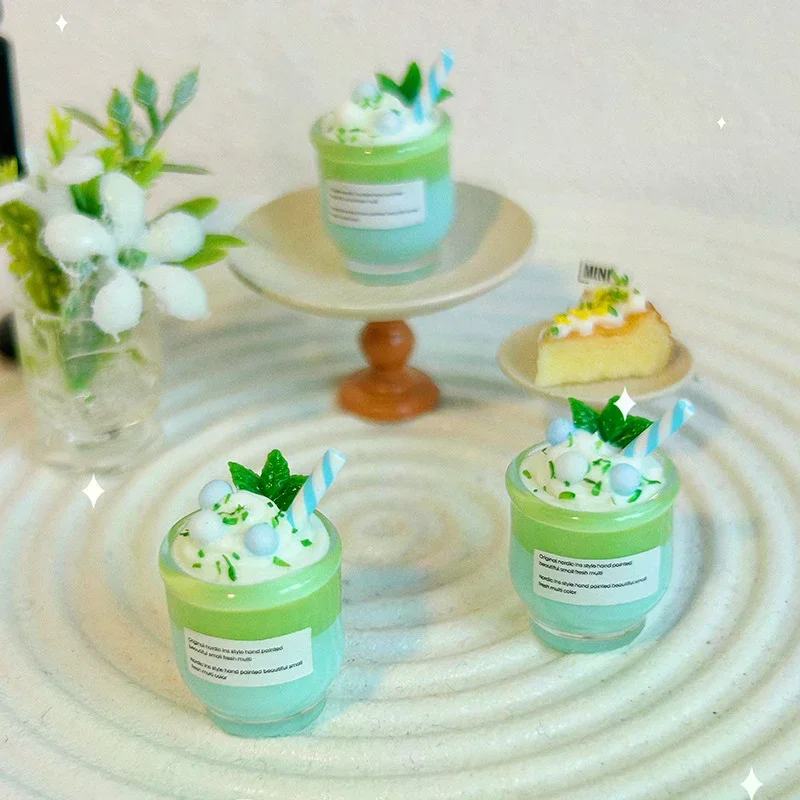 Maison de poupée à la menthe, tasse de boisson au lait, modèle de maison de poupée, magasin de desserts, décoration de boissons, accessoires de maison de poupées, jouets de simulation, 1/12