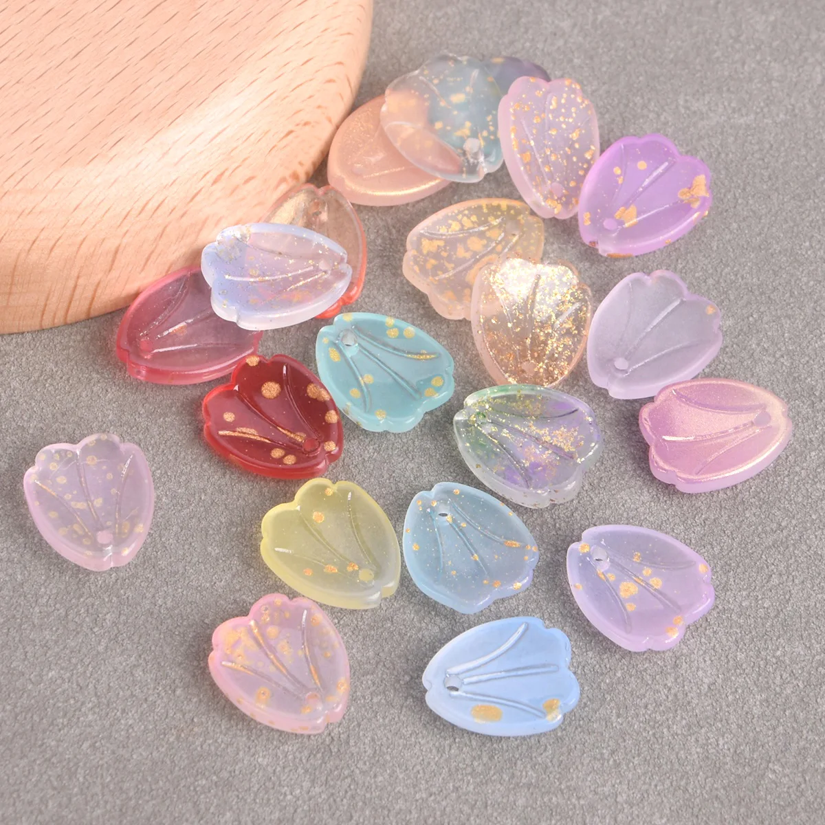 

10PCS Petal Shape 15x12mm Coated Lampwork Glass Loose Crafts Beads Top Drilled Pendants For Jewelry Making DIY Flower Findings