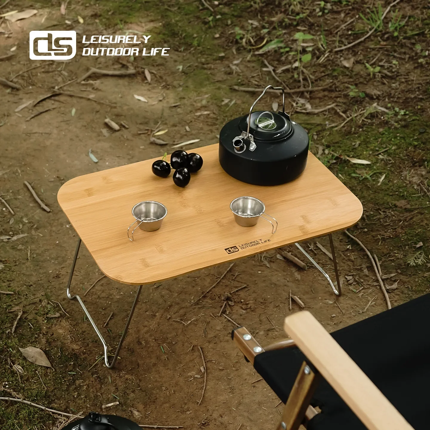 

CLS&NOBANA Outdoor Mini Folding Table Camping Picnic Bamboo and Wood Table Portable Home Car Single Table Bamboo Stainless Steel