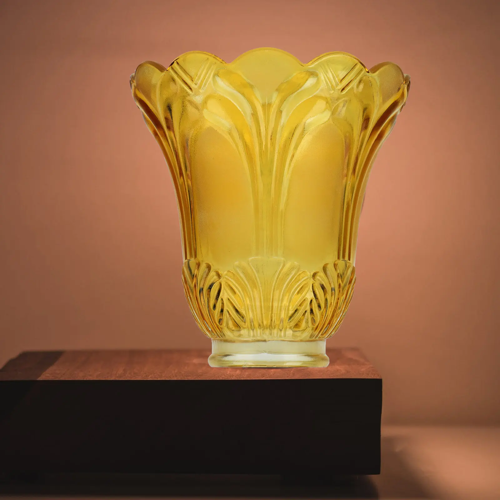 Exquisite Handcrafted Glass Lamp Cover Soft Light Diffuser Safe Eye-Friendly Lampshade for Bedroom Living Room Decor Lamp