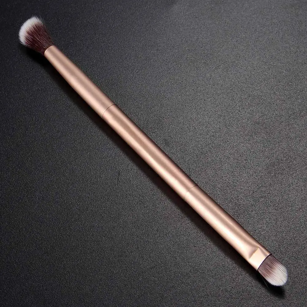 Double-headed painting eyeshadow brush novice makeup brush soft hair does not eat powder natural dizzy dye easy makeup