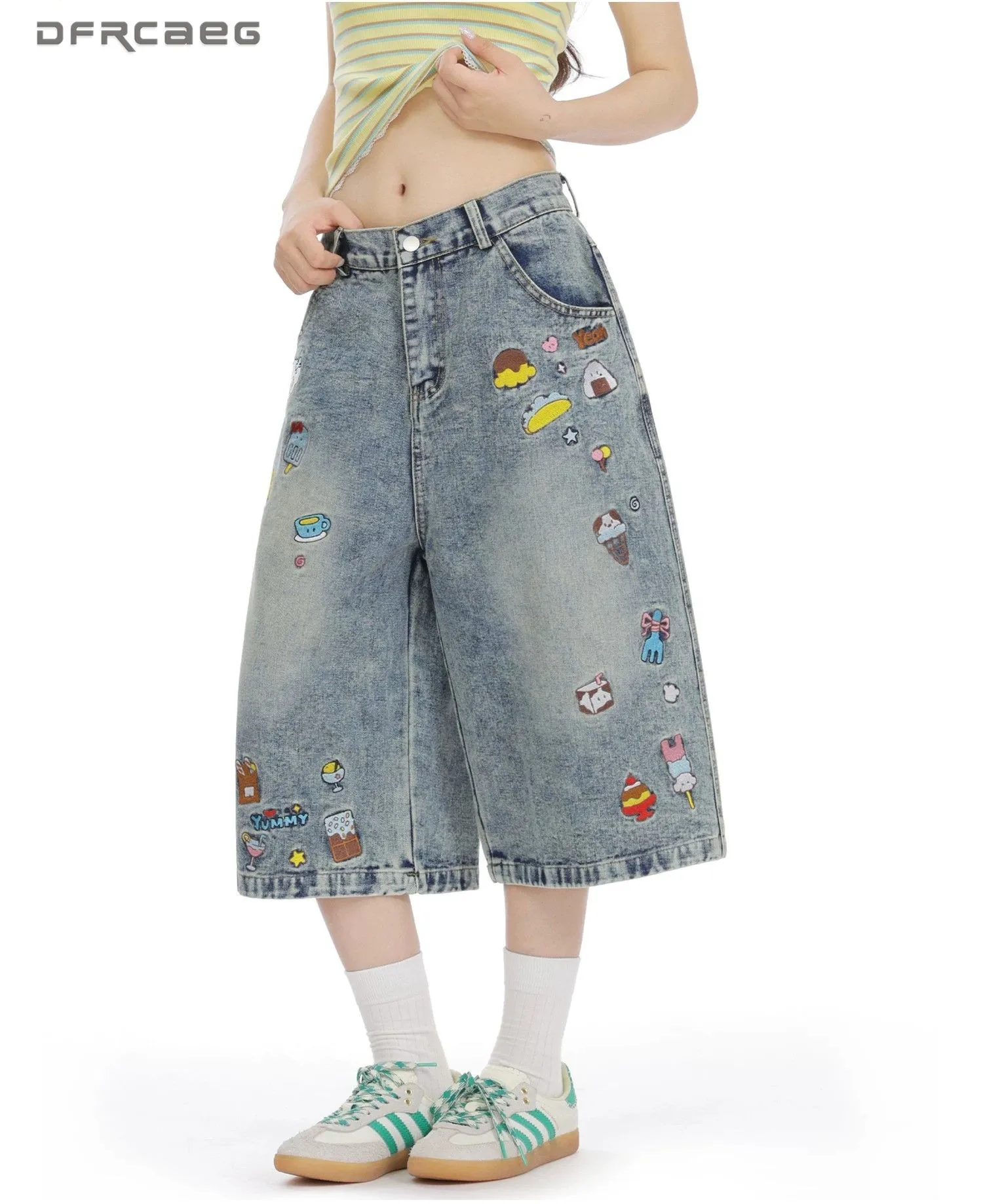 American Vintage Fun Cartoon Embroidery Denim Capri Pants Woman Summer Washed Wide Leg Straight Loose Cropped Jeans