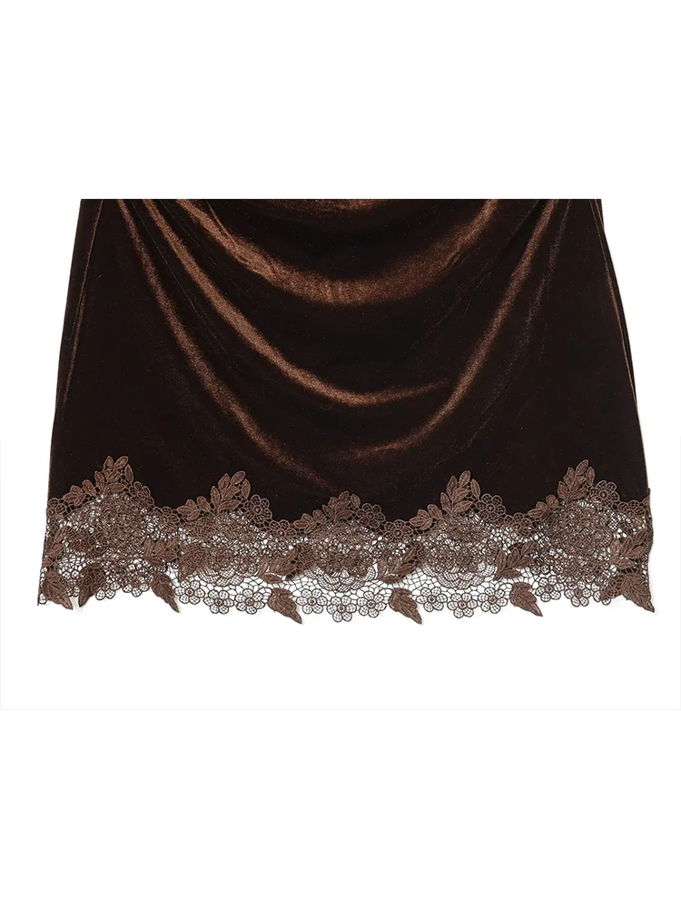 TFMLN ชุดมินิเดรสผู้หญิงฤดูใบไม้ร่วงใหม่แขนกุดผ้ากำมะหยี่แต่งลูกไม้เดรสสั้นหรูหราคอสูงครึ่งตัวแฟชั่นเดรสทรงเข้ารูป