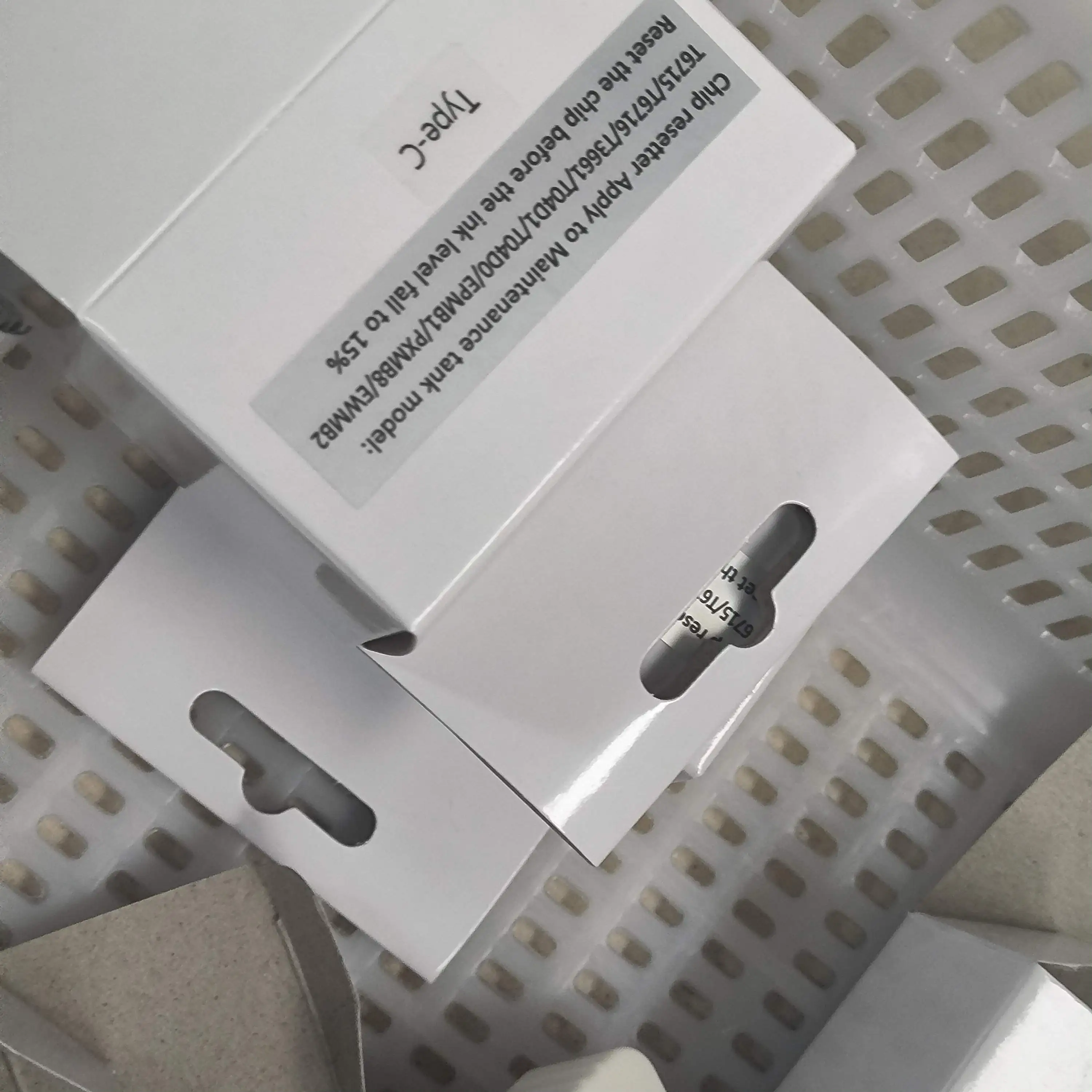 

1 шт. T04D1 сброс чипа резервуара для обслуживания для принтеров Epson L6490 L14150 L6270 WF-2860 WF-2865 WF-2861 M1180 M3180