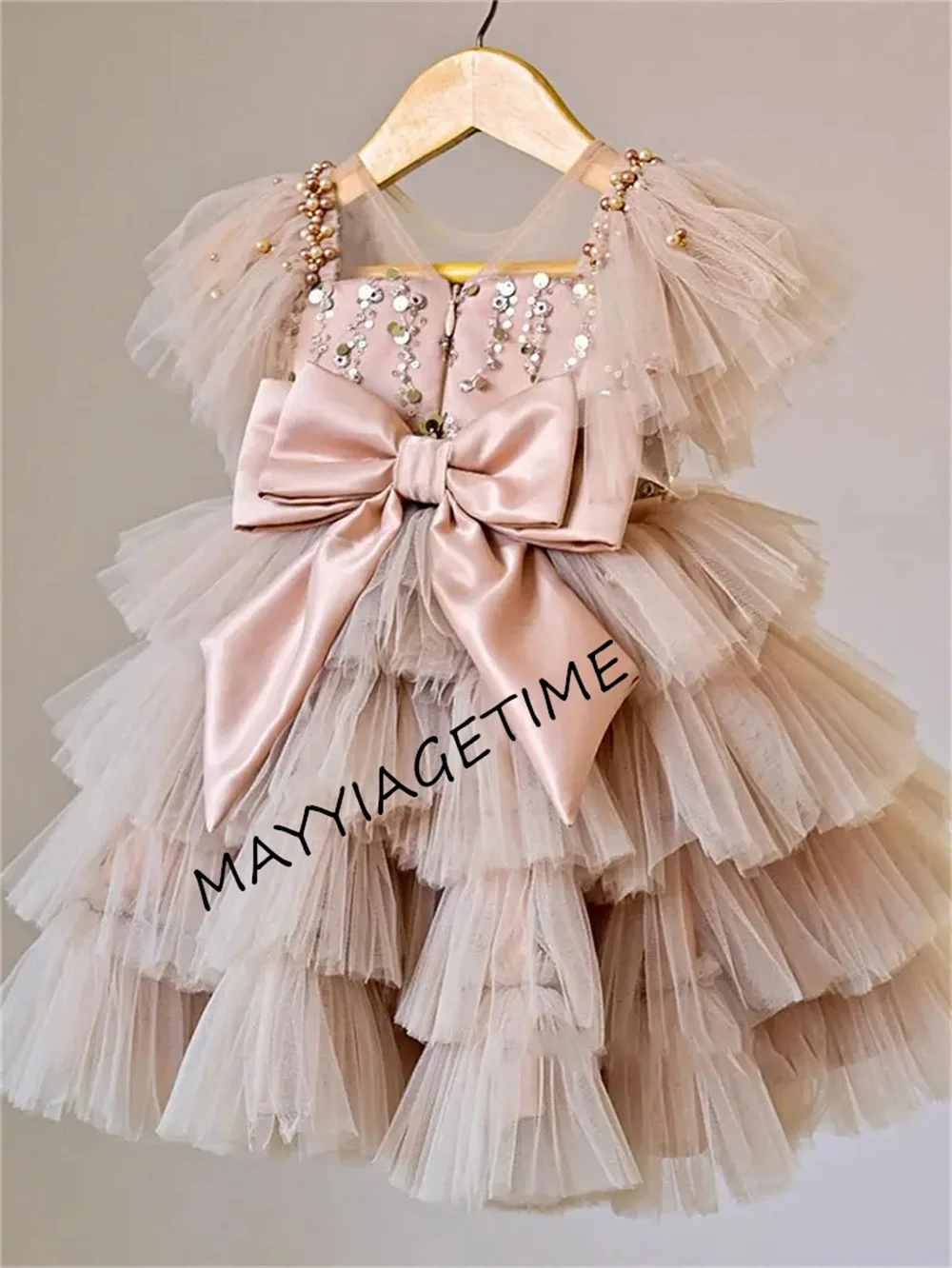 Layers Baby Girl Dresses Puffy Little Girl Dress Beading Princess Dress Flower Girl Dresses Bow First Communion Bow Pearl Beaded