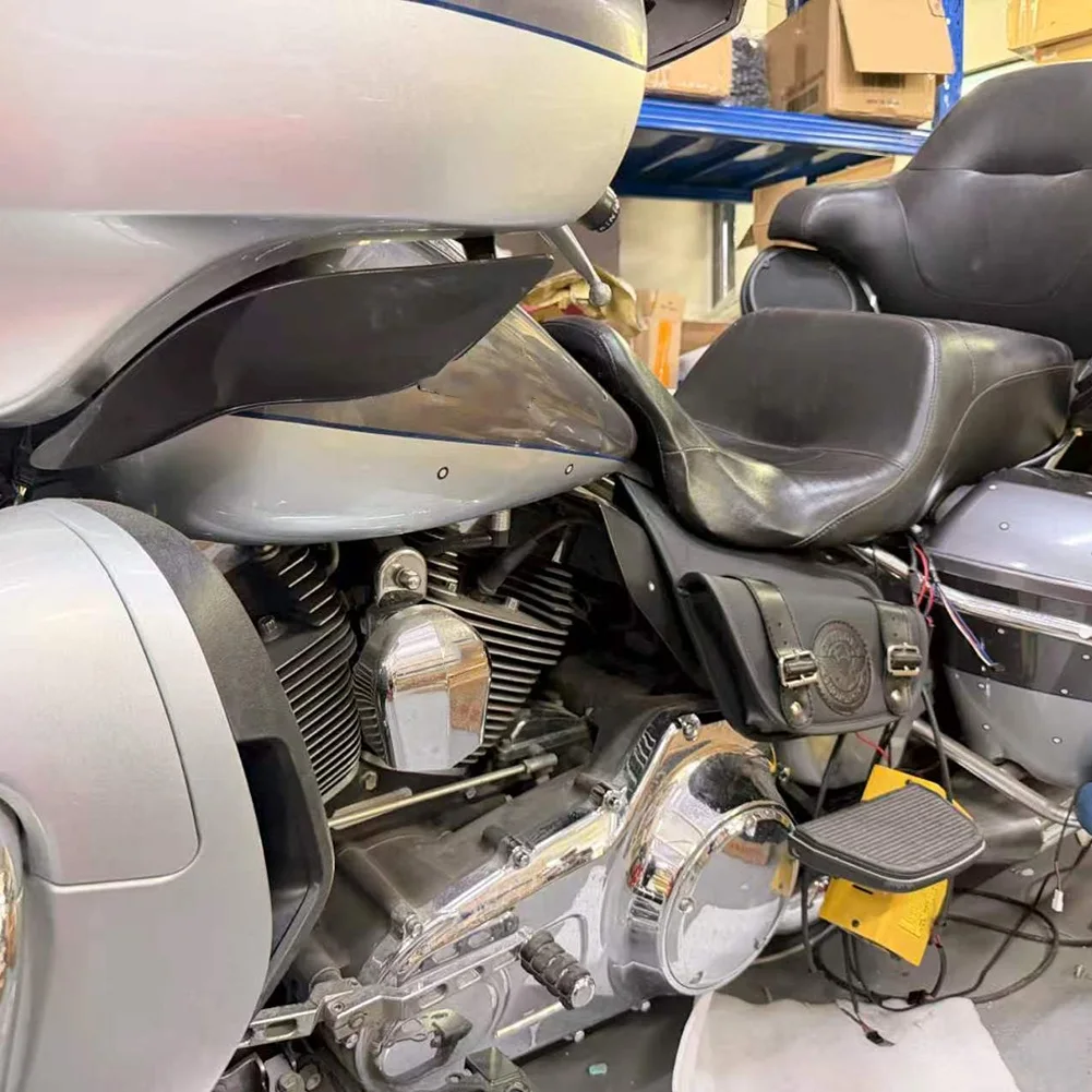 A03Z-For Touring Models Accessories 2014-2024 Motorcycle Heat Shield Side Tank Waterproof Storage Street Glide