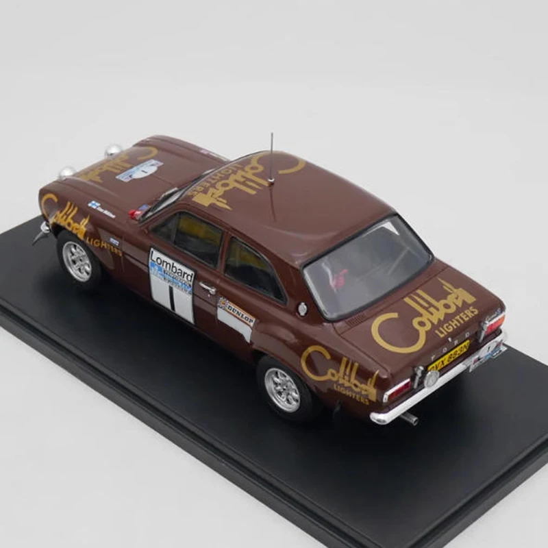 

IXO 1:24 Escort RS 1600 WRC 1974 Alloy Rally Car Model Static Collection Decorated Holiday Gifts Toys