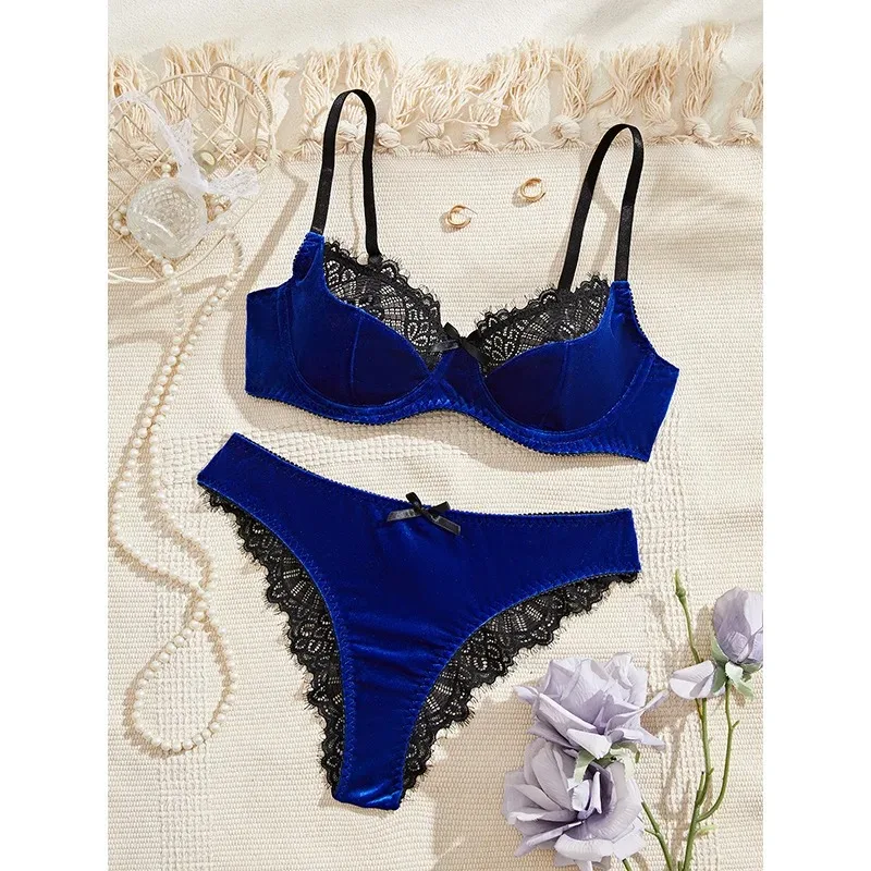 Sexy Female Lingerie Luxury Velvet Bra Set Lace Splicing Underwear Three-point Women's Lingerie Comfortable Intimate Underwear
