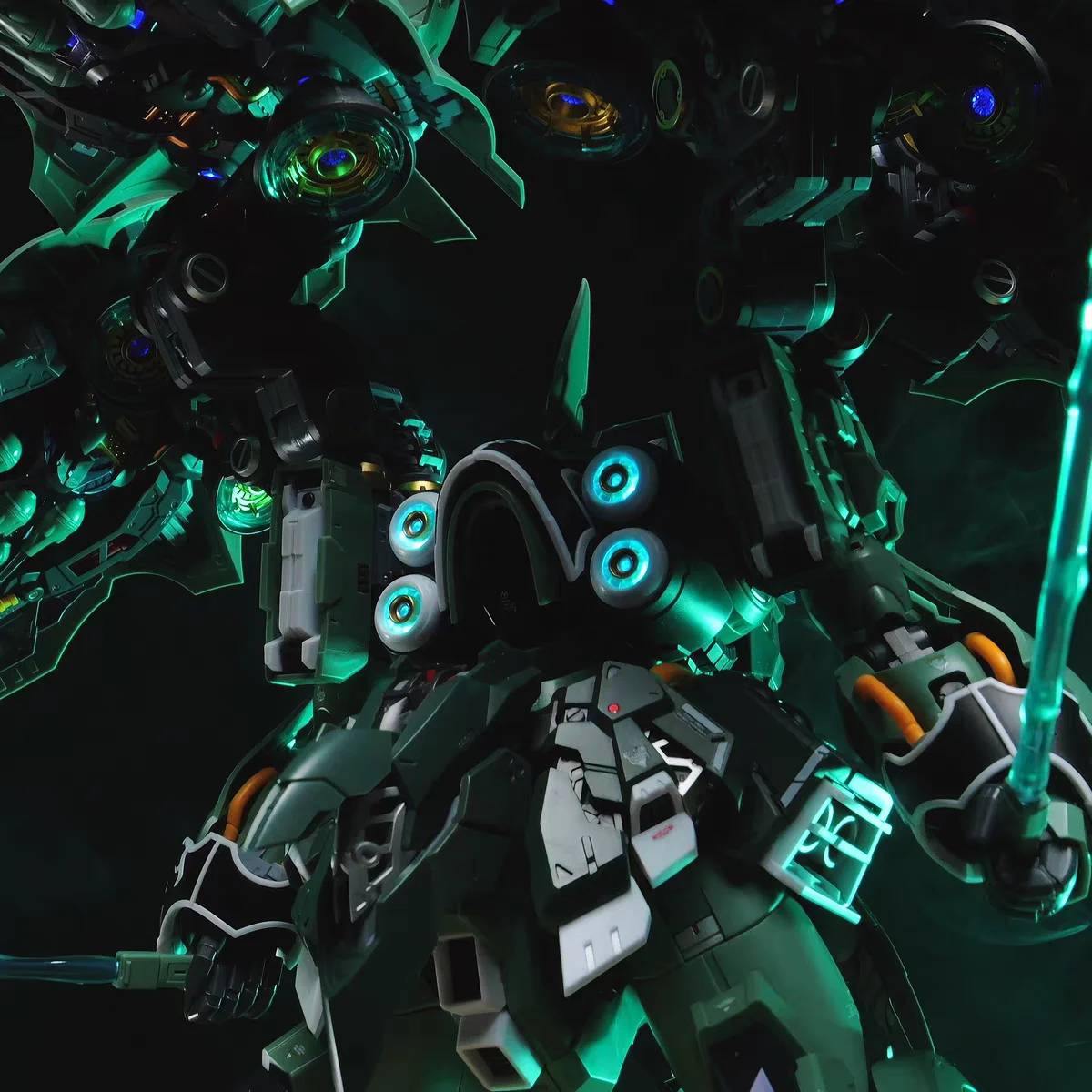 متوفر في المخزون OSIRIS المهيمن الجوي 1/100 تجميع الحركة لعبة مجسمة Mecha NZ-666 Kshatriya LED مجموعة الإضاءة سلسلة أنيمي