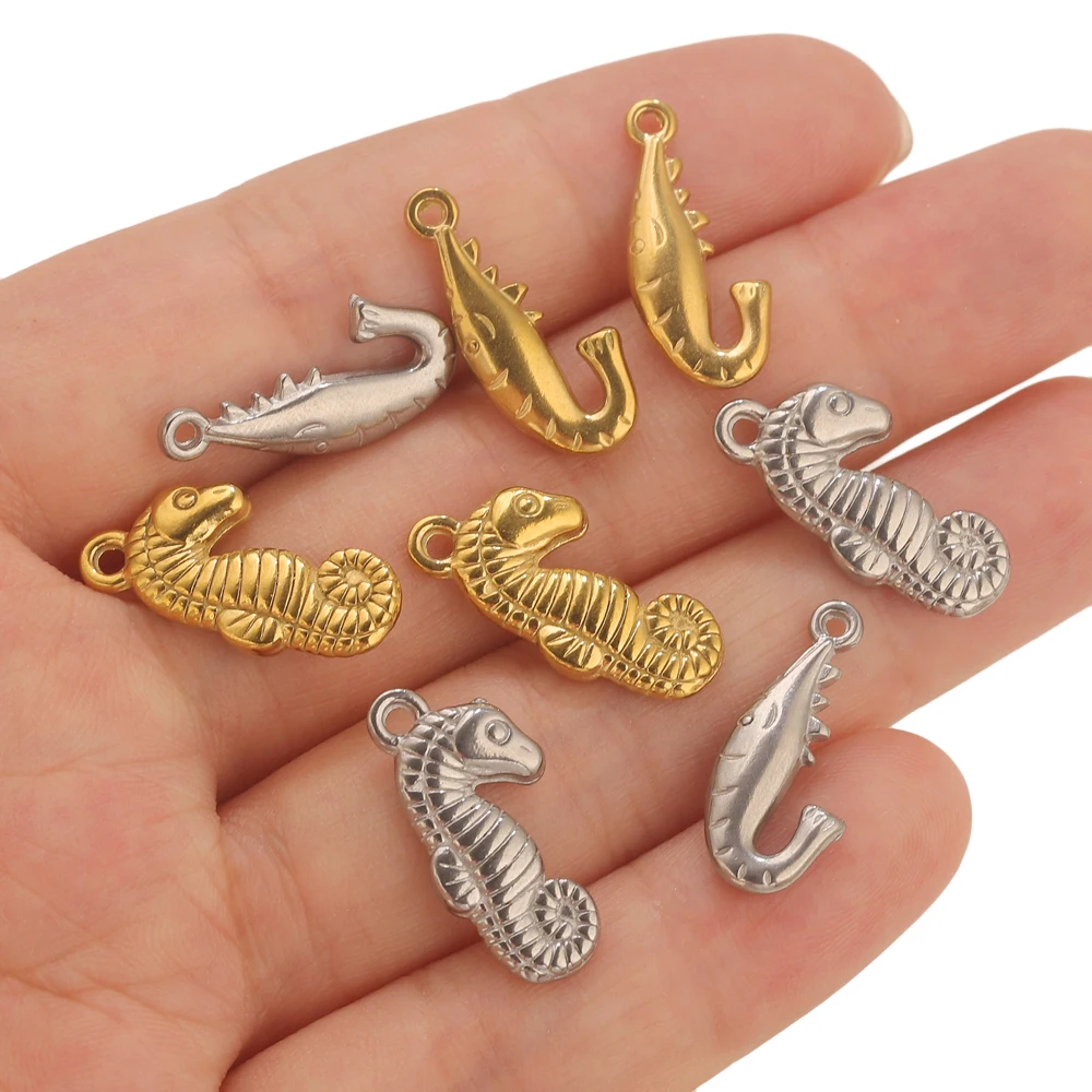 4PCS Stainless Steel 18K Gold-Plated Lucky Seahorse Pendants DIY Necklace Earring Good Luck Amulets Stylish Golden Jewelry Charm