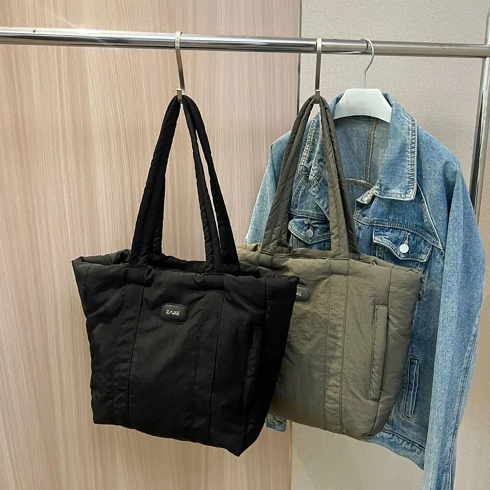 Nylon geste ppte Tasche elegant geschwollen mit Reiß verschluss Umhängetasche Handtasche große Kapazität Umhängetasche Frau