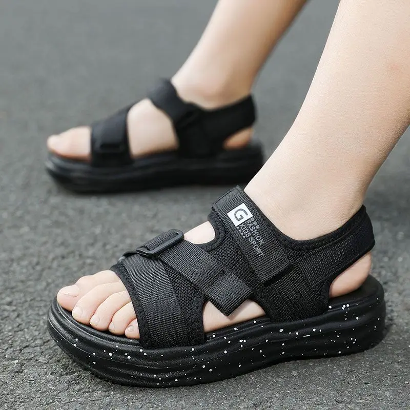 

New Summer Boys' Sandals with Soft Thick Sole Lightweight Non-Slip Versatile Simple Beach Shoes