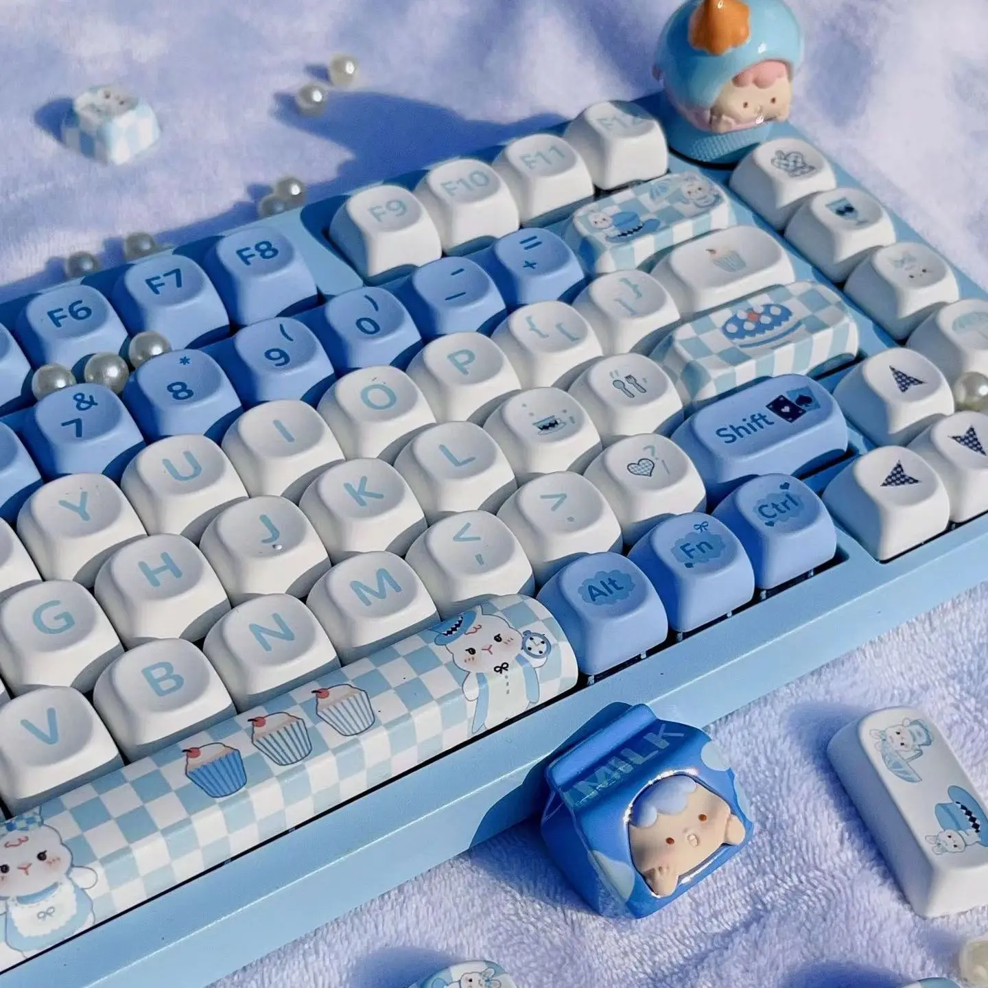 

140 Keys Cute Rabbit Key cap MOA keycaps PBT material for GMK 61/68/84/87/96/980/104/108 Mechanical keyboard