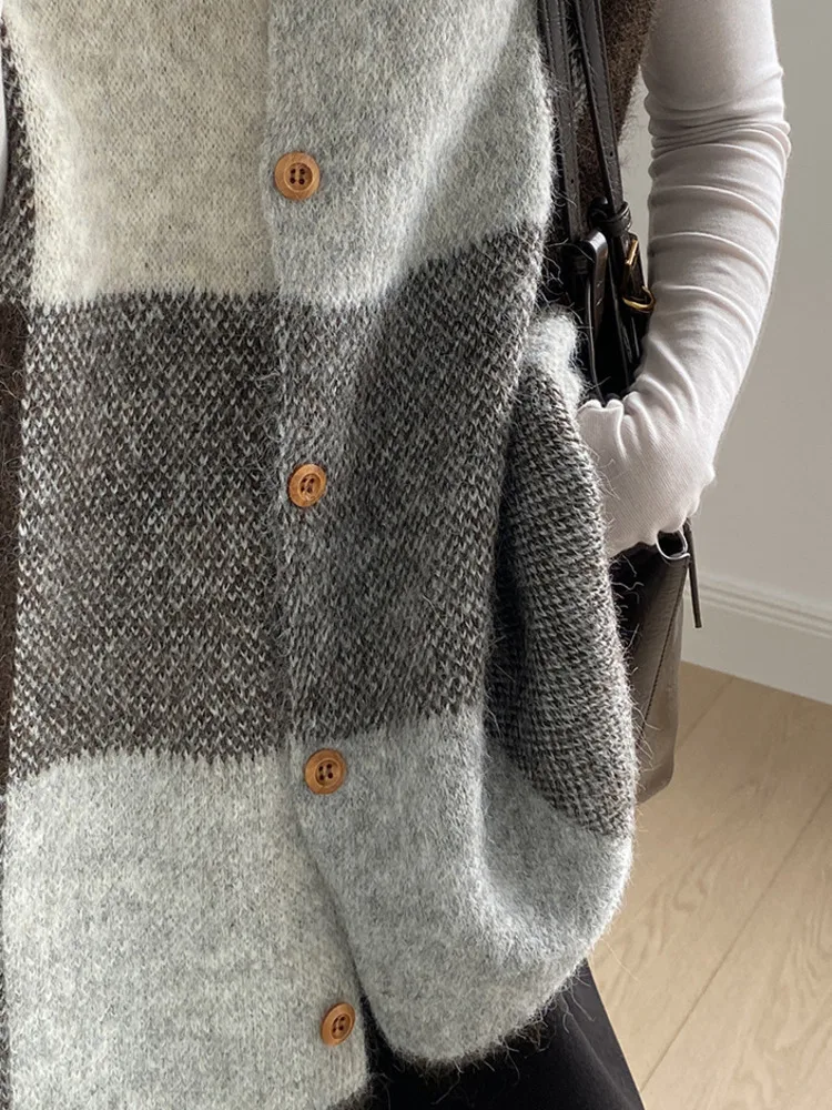 WHTREND Farbe Block Plaid Gestrickte Pullover Weste Für Frauen Rundhals Einreiher Strickjacke Lose Mäntel Mode Herbst Winter