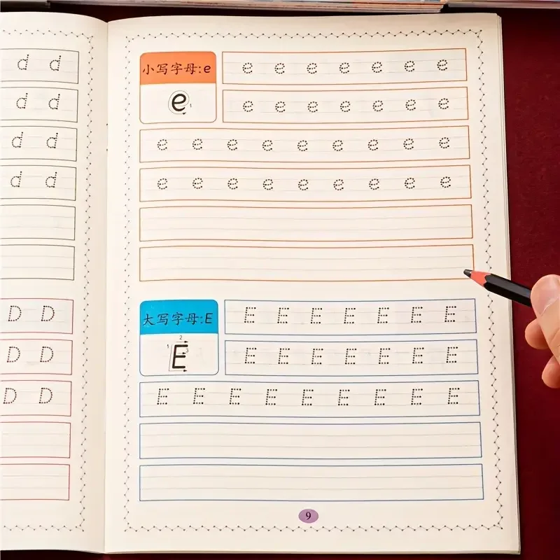 32 صفحة كتاب ممارسة الكتابة الأبجدية تتبع المصنف أنشطة التعلم ما قبل المدرسة ABC تتبع الخطوط الموجهة كتاب