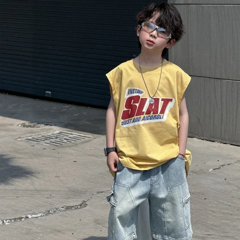 

2025 Summer New Children's Loose Sleeveless T-Shirt for Boys with Lettered Tank Top
