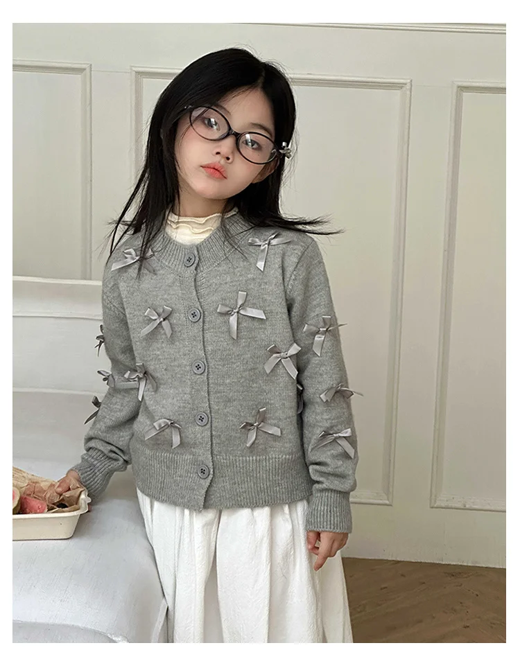 Elegante Schulmädchen-Baumwollpullover in Grau mit Schleifen für Mädchen, Kinder-Strickwaren, Mode für den Herbst, Teenager-Baby-Strickkleidung – Detail 4