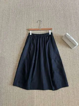 

2025 Women's Clothing Slim Fit Irregular Cut Paneled Skirt 0628
