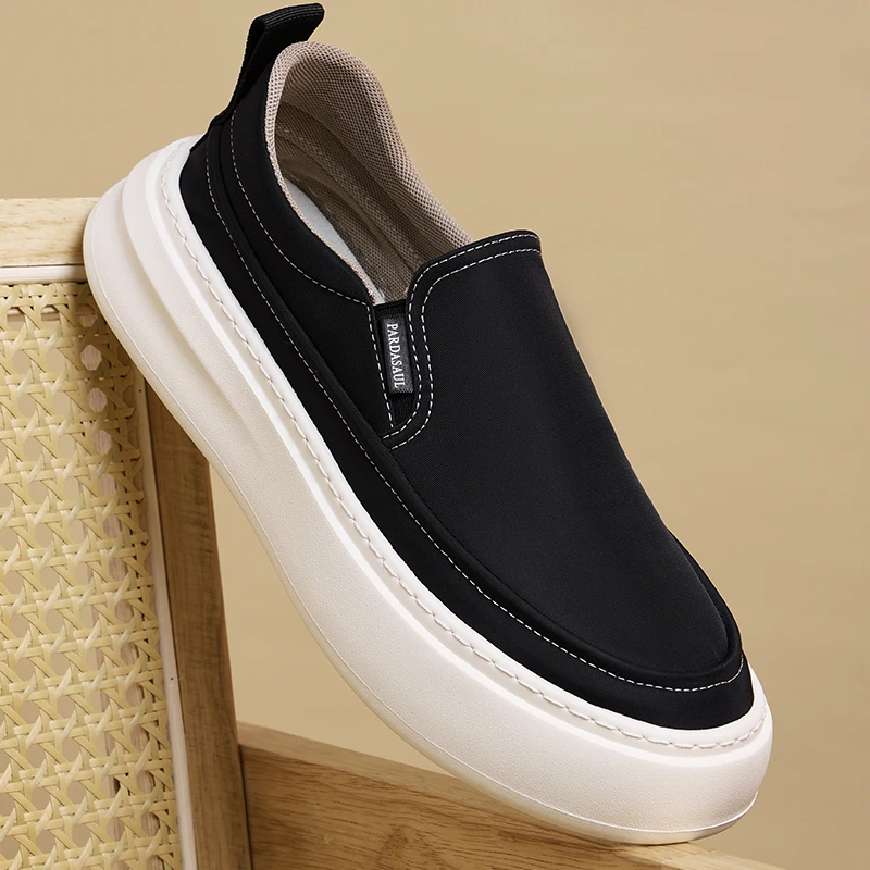

New men's lightweight one foot casual shoes with low cut, summer versatile lazy cloth shoes 250316