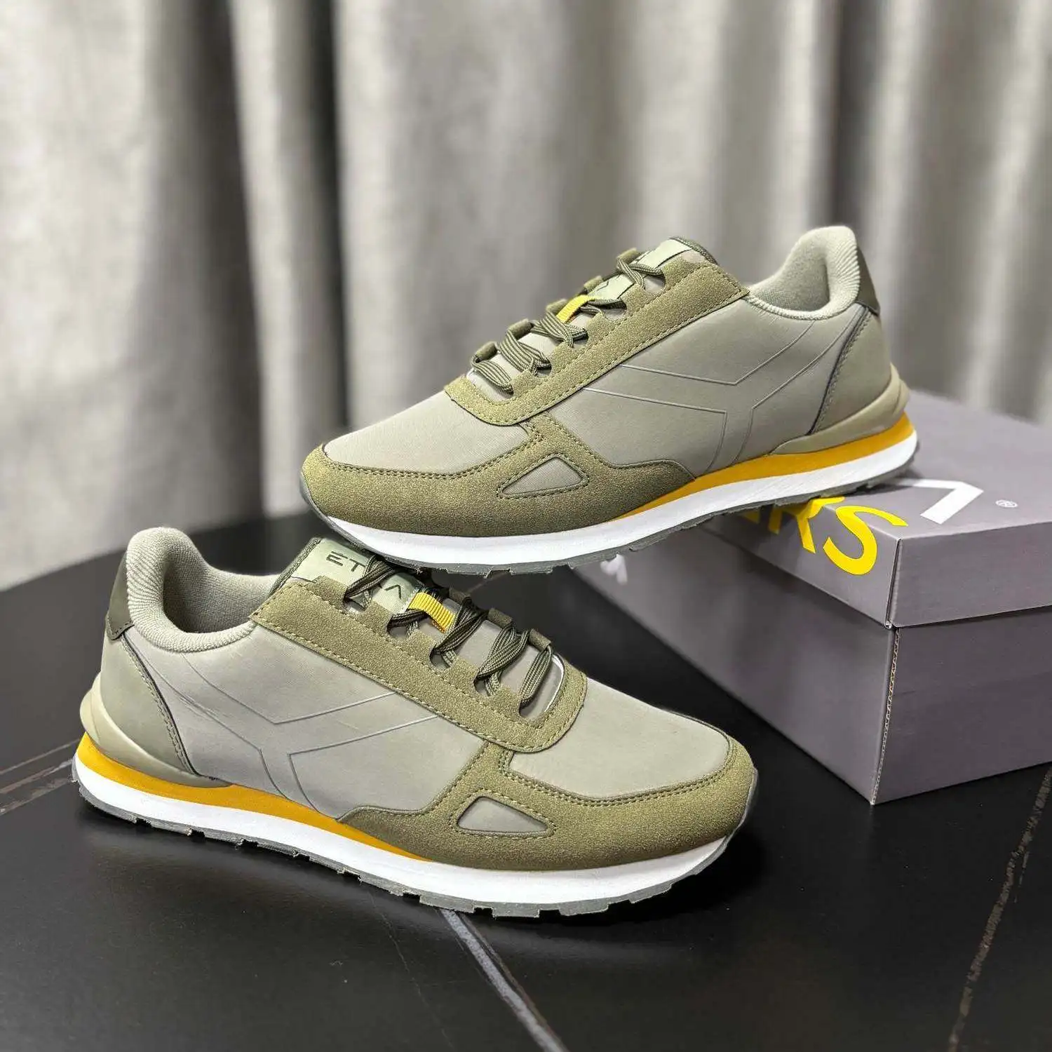Comfortable and versatile men’s shoes; unisex walking shoes, casual trainers, hiking shoes, and trail walking shoes