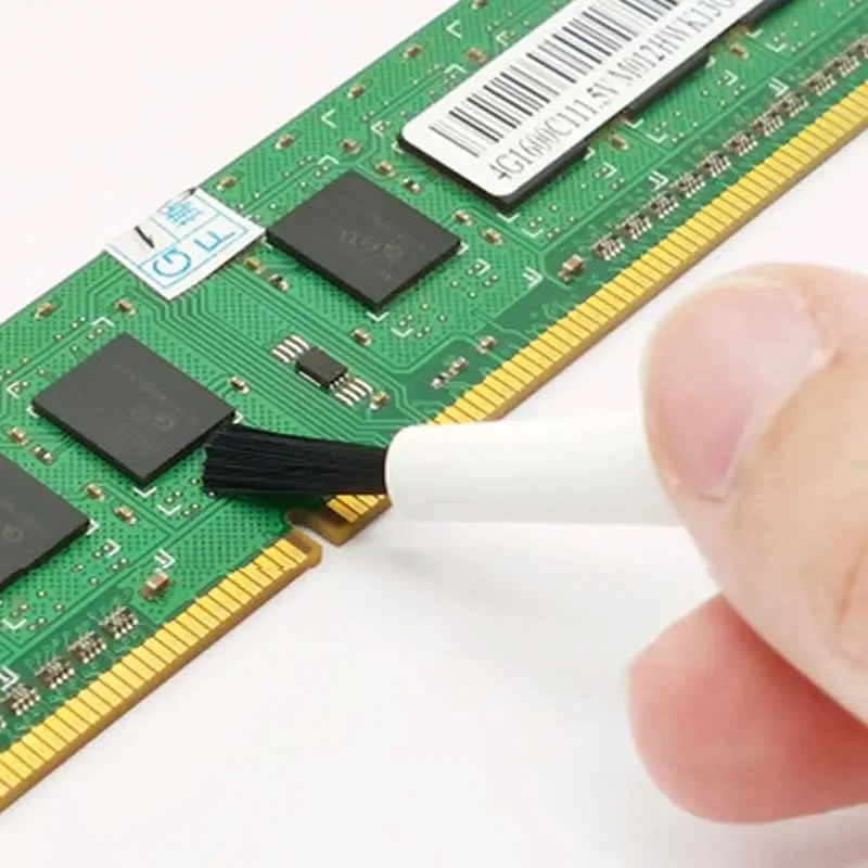 Mini Dust Cleaning Brush Mobile Phone Charging Port Earphone Port Cleaner Universal Plastic Computer Keyboard Cleaner Tools