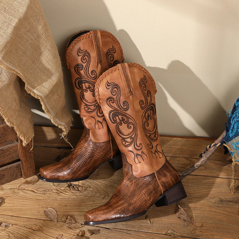 Botas occidentales para mujer, Botas de vaquera cosidas a media pantorrilla con punta cuadrada, zapatos de calle de tacón grueso bordados para mujer