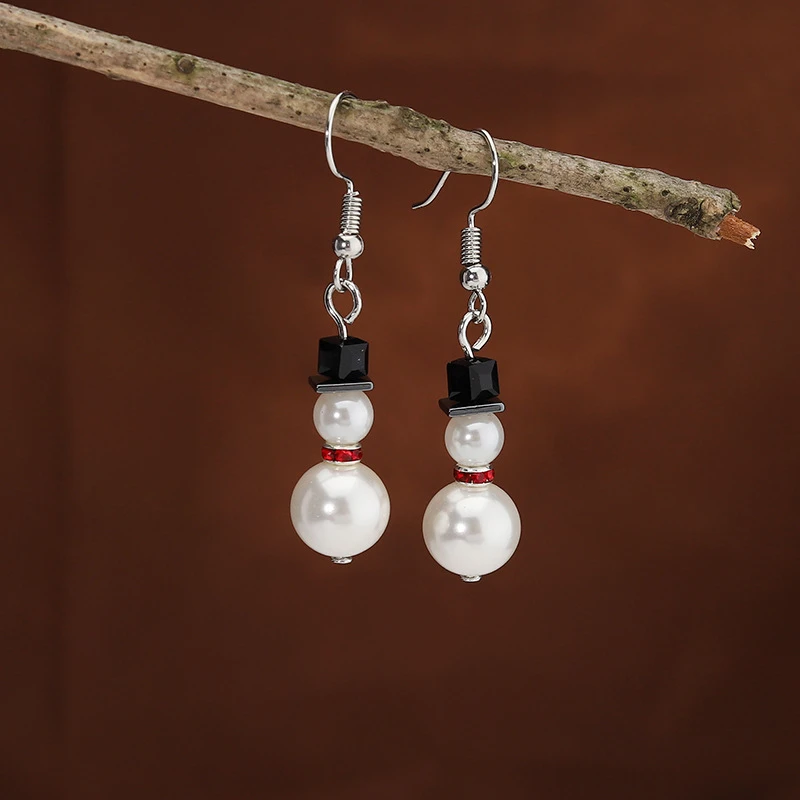 Fashion Christmas Snowman Imitation Pearl Drop Earrings for Women Shiny Rhinestone Snowflake Dangle Earring New Year Jewelry