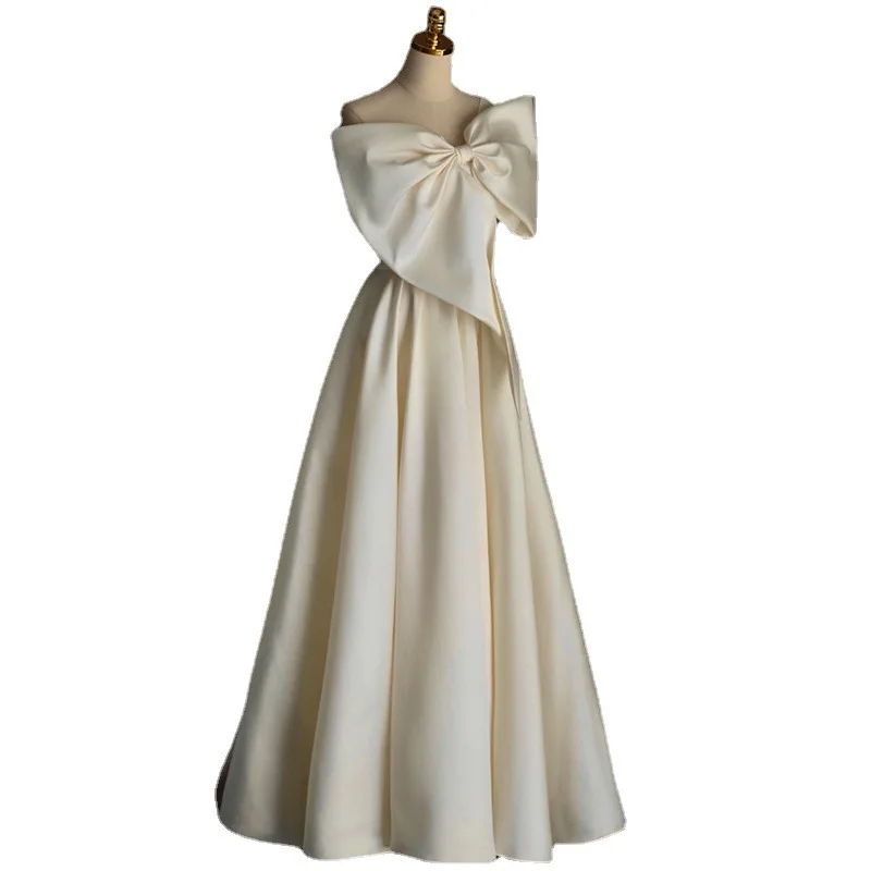 Eine Schulter eine Linie Brautkleider mit großer Schleife elegante lange ärmellose Brautkleid bequeme Satin einfache Robe de Marie