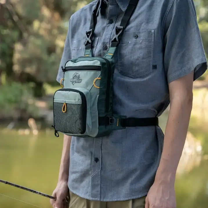 

Fly Fishing Tackle Bag Chest Pack, Small Soft-Sided, Sagebrush, Polyester