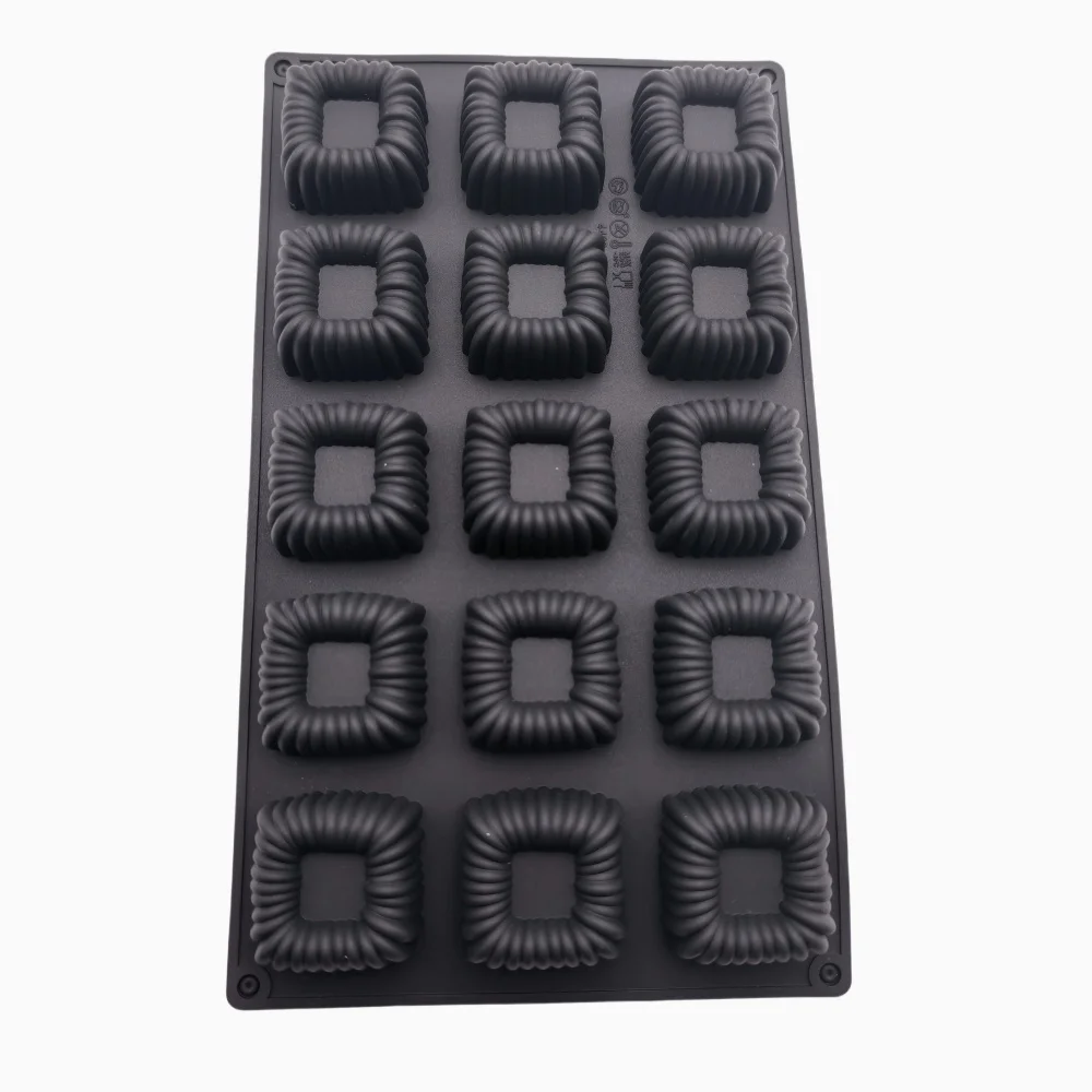 Ruffled Square Concave Silicone Mousse Cake Mold 15 Hole Hollow Wreath Chocolate Mould Candy Biscuit Dessert Pudding Baking Tool