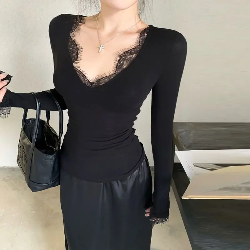

Streetwear Lace Patchwork V-neck Top Long-sleeved Slim Base Layer T-Shirts Women's Clothing Sexy Tshirt Y2k Tops Black
