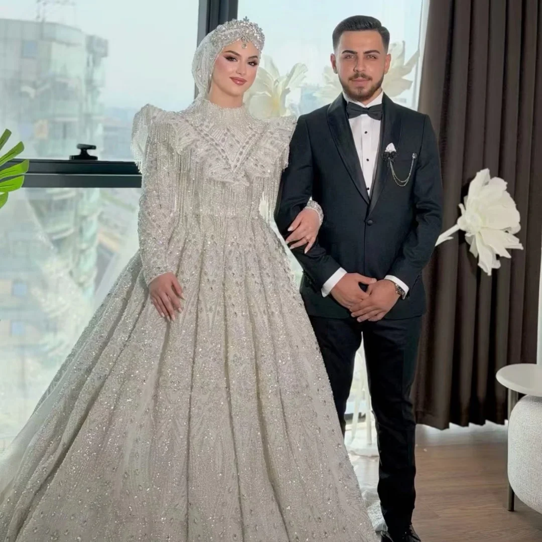 Luxury Wedding Dress Caped Sleeve Muslim Middle East Bridal Gowns 2024 Beading Tassel Princess Bride Dress Plus Size Customized
