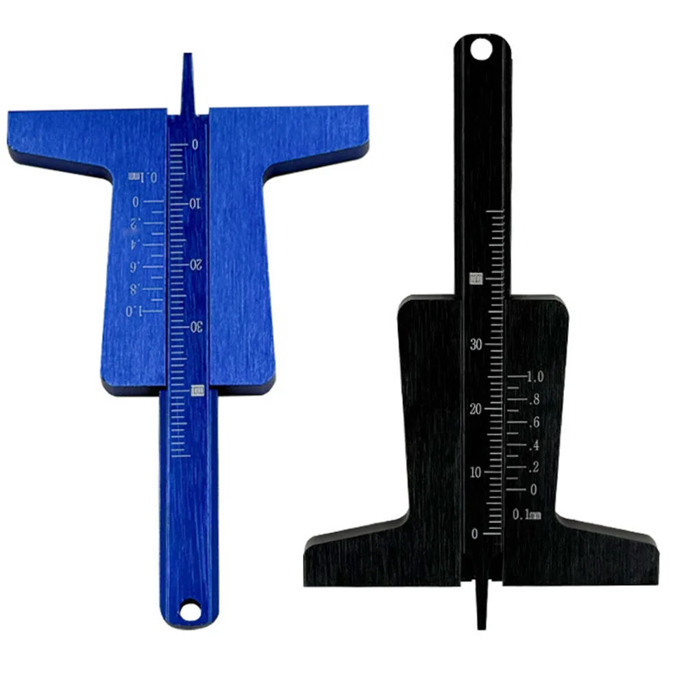 สําหรับรถยนต์สําหรับรถจักรยานยนต์ เครื่องวัดความลึกอลูมิเนียม เครื่องวัดความลึกของยางสําหรับการบํารุงรักษายาง การออกแบบที่กะทัดรัดและสะดวกสบาย