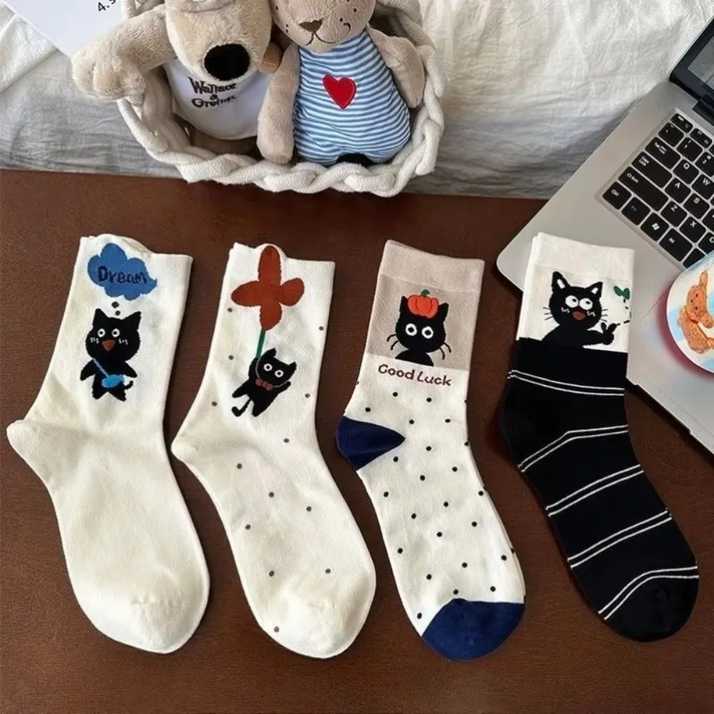 

1 pair New Cute Cartoon Cat Women's Socks Soft Casual Loose Socks Comfortable Cotton Snow Boot Socks Gift
