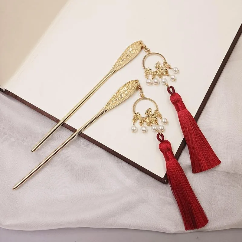 

1pc Elegant Chinese Vintage Hair Stick Engravings Tassel-Pearl Charms Perfect Hanfu Looks Traditional Weddings Timeless Cultural