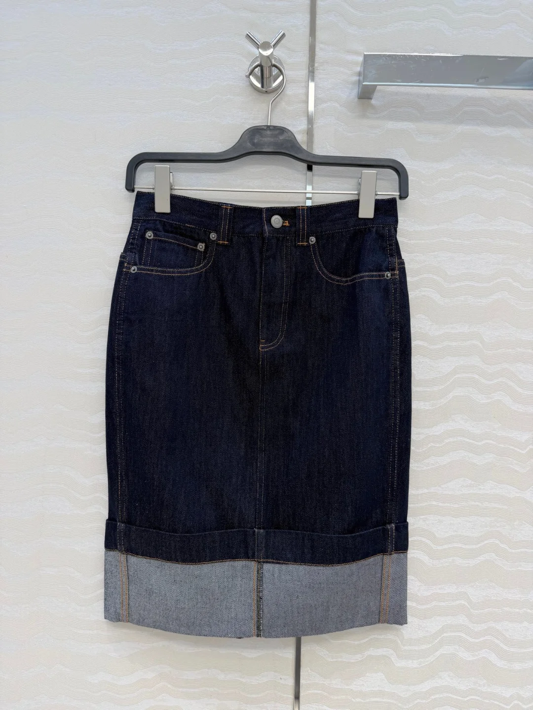 

Reactive Twill Raw Denim Blue Rolled Hem Skirt, Women's Casual High-Waisted Slimming Jean Skirt