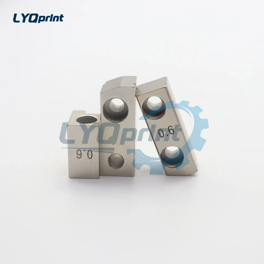 

Комплект из 2-х ножей для обрезки края Muller Martini 75 Nail Head 0881.0015 и 0881.0016 (левый и правый)