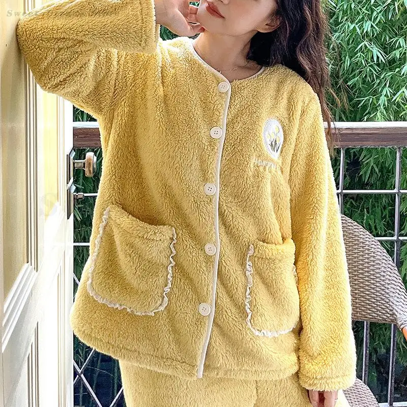 Thick Flannel 2PCS Pajamas Set Tulip Embroidered Sleepwear Casual Simple Home Wear Autumn Winter Warm Coral Fleece Loungewear