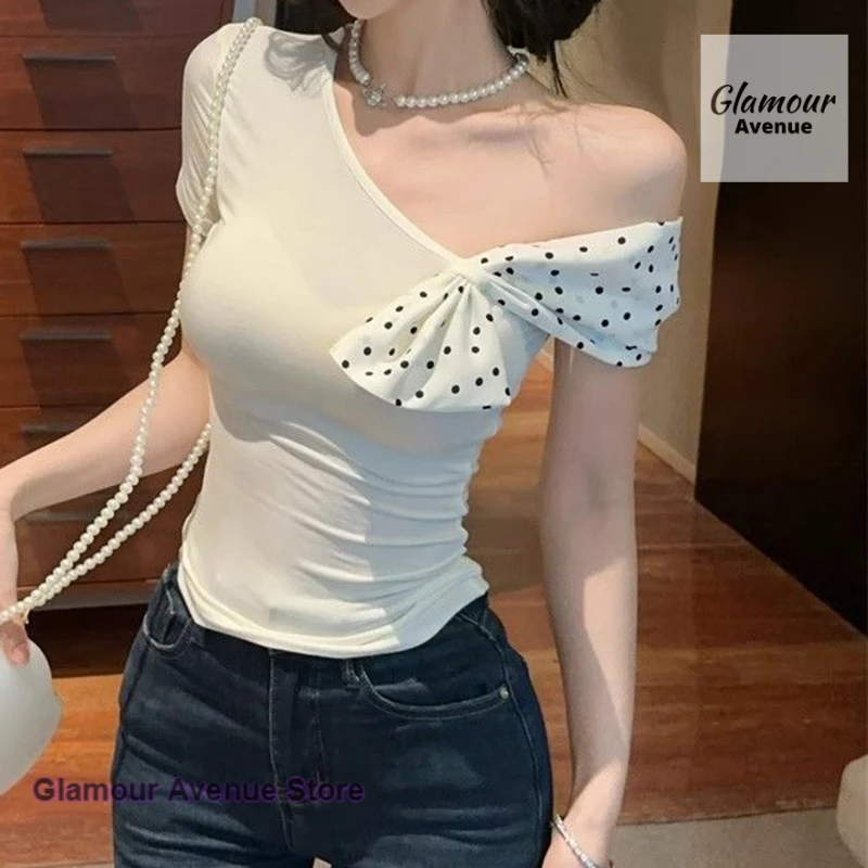 Korean sexy spice girl irregular off-the-shoulder diagonal short-sleeved top women's spring and summer new design slim top