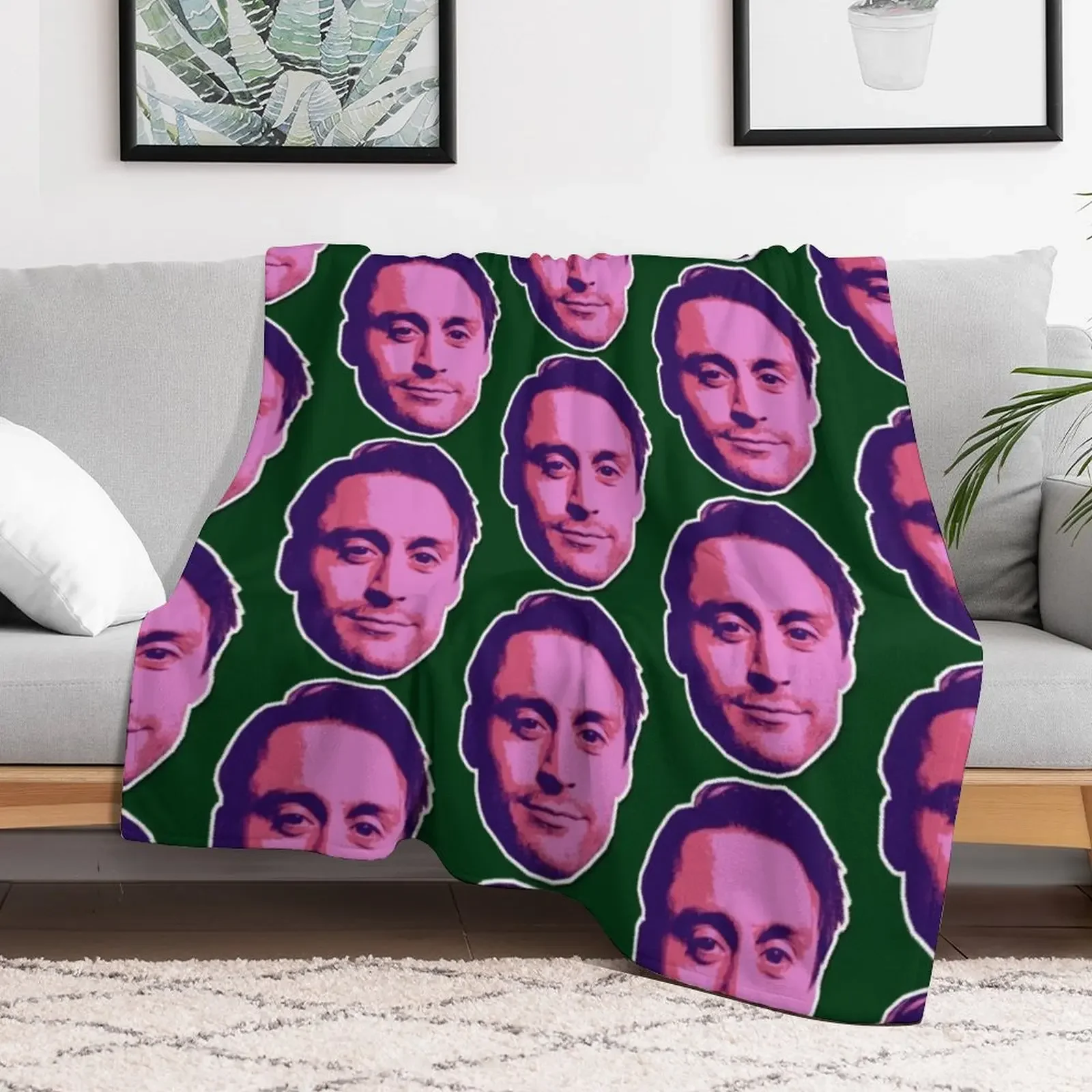 roman roy, kieran culkin Throw Blanket sofa bed Weighted Blankets