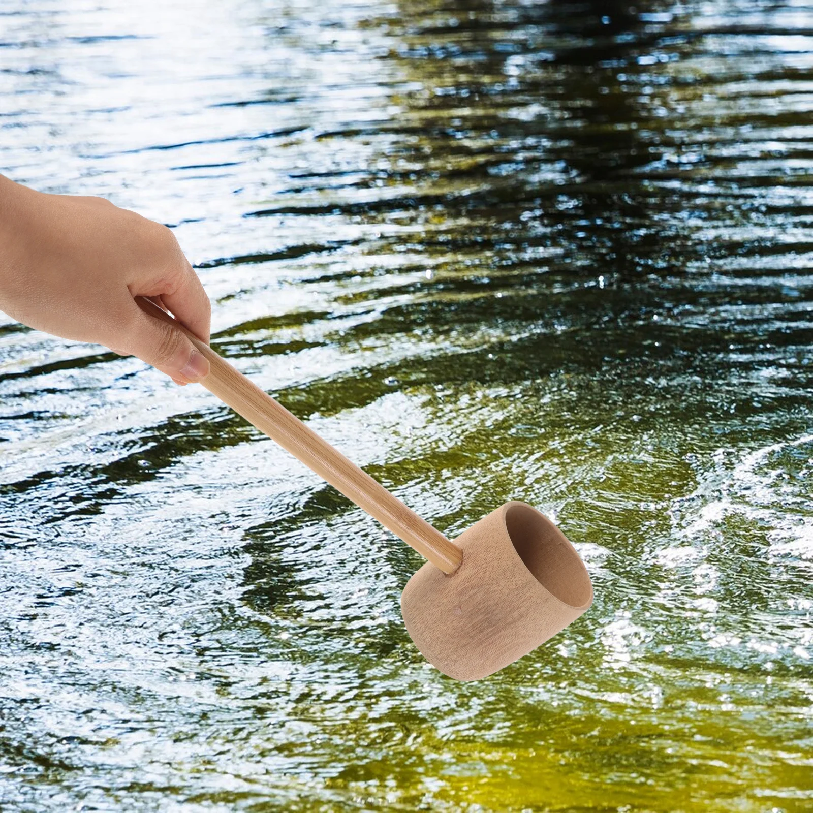 

Long Handle Bamboo Water Ladle Rustic Kitchen Scoop Bath Salt Spoon Sauna Scoop Traditional Multipurpose Water Dipper for Home