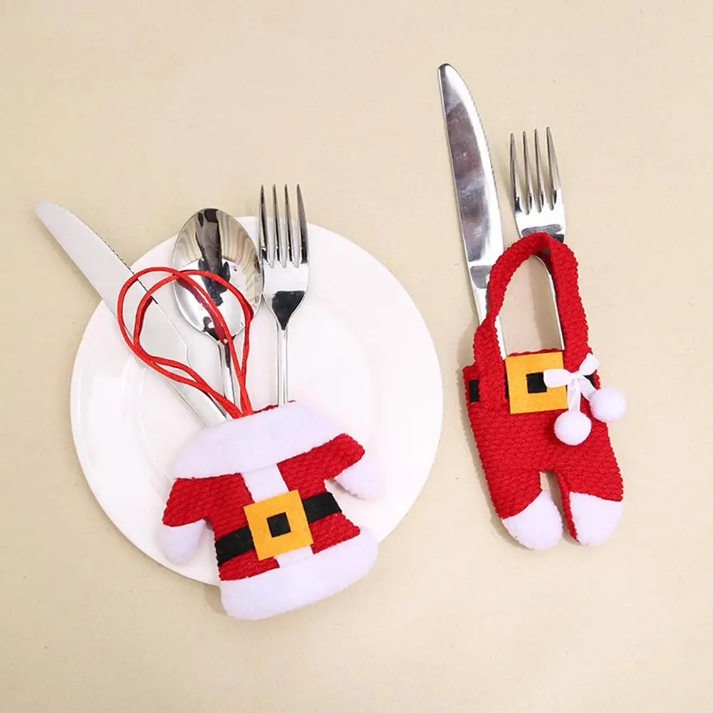 8 Pcs Christmas Cutlery Holders Xmas Tableware Sleeve Reusable Knife Fork Spoon Cover Cutlery Pouch for Party Dining Table