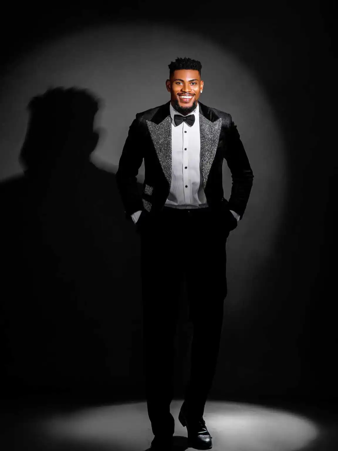 الدعاوى الرجالية الحديثة واحدة الصدر زر واحد العريس الزفاف البدلات الرسمية حجم كبير حفلة الأعمال المخملية مخصص #4